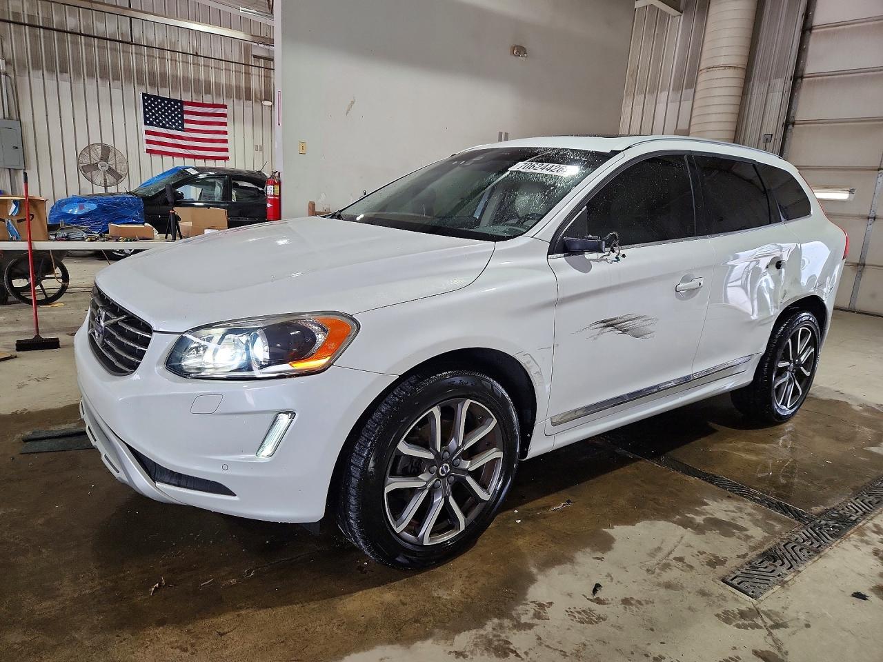 2017 VOLVO XC60 T6 DYNAMIC | YV449MRR7H2207305 | UPCARS