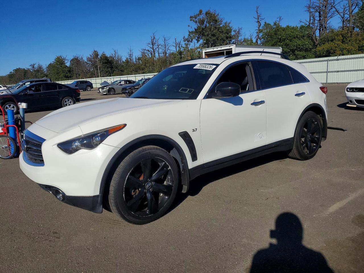 2015 INFINITI QX70 BASE | JN8CS1MW2FM482357 | UPCARS