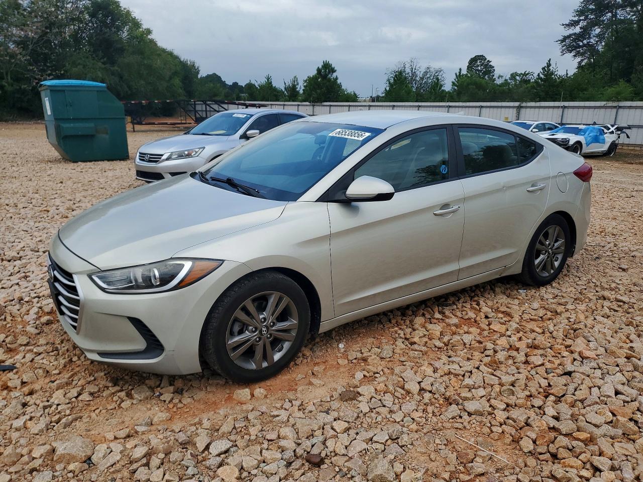 2017 HYUNDAI ELANTRA SE | 5NPD84LF3HH053744 | UPCARS