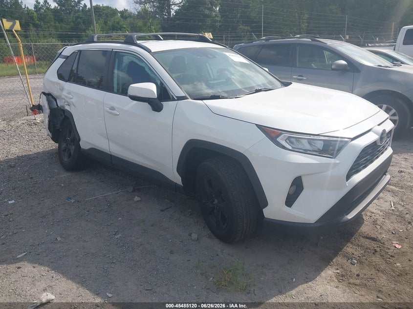 2020 TOYOTA RAV4 XLE | 2T3W1RFV9LW096290 | UPCARS