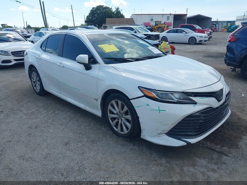 2020 TOYOTA CAMRY LE | 4T1C11AK8LU993613 | UPCARS