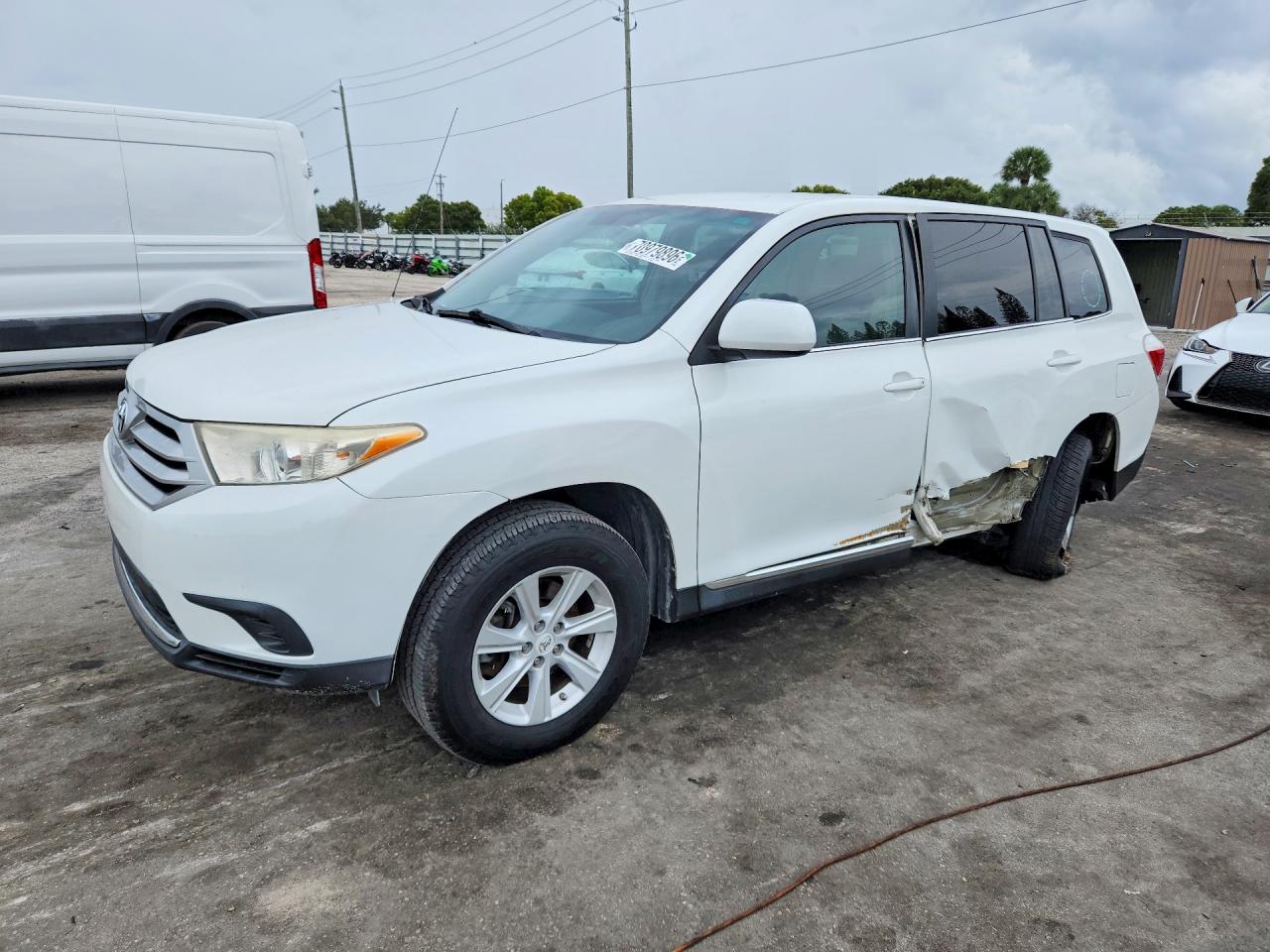 2011 TOYOTA HIGHLANDER BASE | 5TDZK3EH6BS049723 | UPCARS