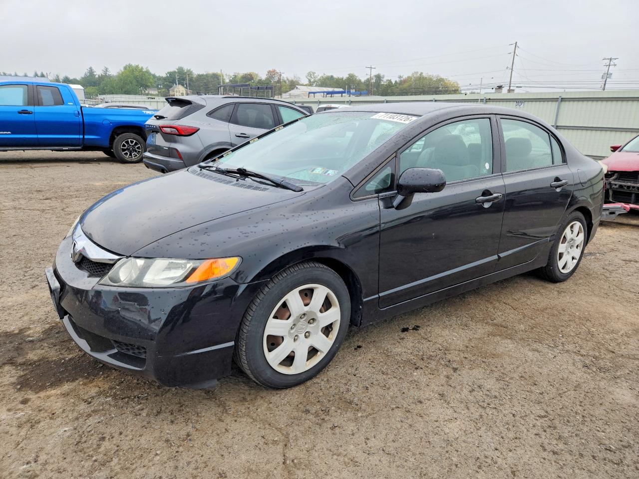 2011 HONDA CIVIC LX | 2HGFA1F55BH304196 | UPCARS