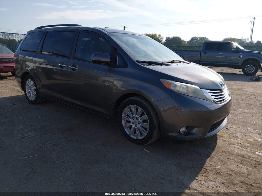 2011 TOYOTA SIENNA LIMITED V6 | 5TDYK3DC4BS044828 | UPCARS