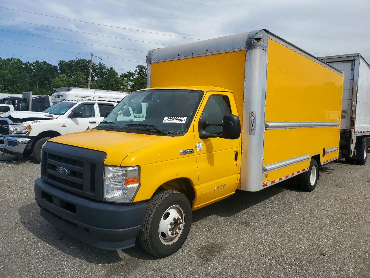 2022 FORD ECONOLIN E350 SUPER DUTY CUTAWAY VAN | 1FDWE3FN4NDC04196 | UPCARS