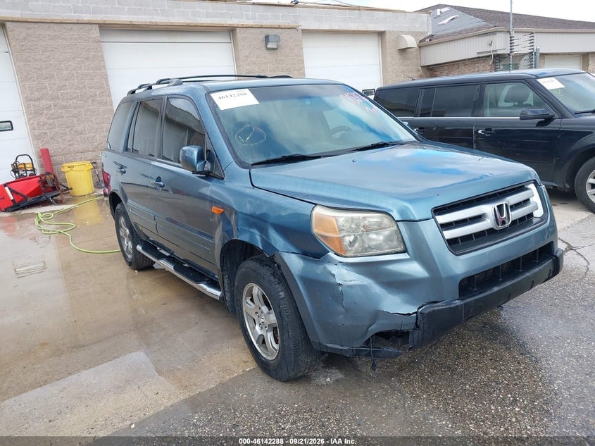 2006 HONDA PILOT EX-L | 5FNYF18796B002476 | UPCARS
