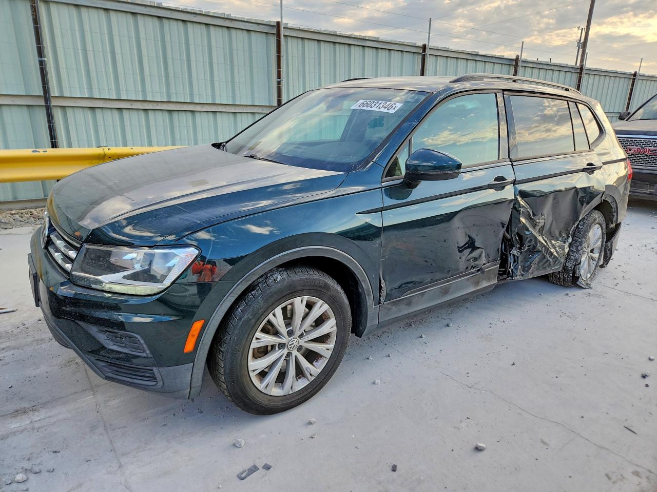 2019 VOLKSWAGEN TIGUAN S | 3VV1B7AXXKM057715 | UPCARS