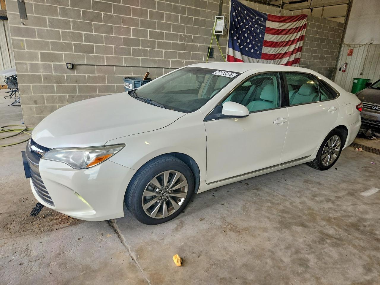 2016 TOYOTA CAMRY XLE | 4T1BF1FK8GU255225 | UPCARS