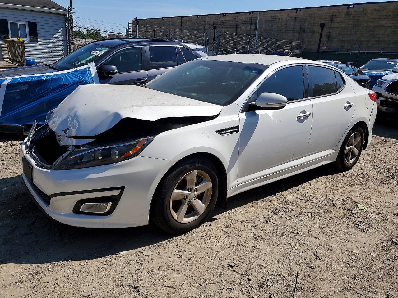 2015 KIA OPTIMA LX | KNAGM4A74F5558139 | UPCARS