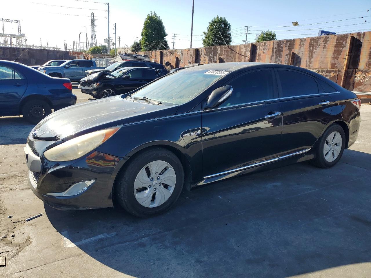 2013 HYUNDAI SONATA HYBRID | KMHEC4A49DA051255 | UPCARS
