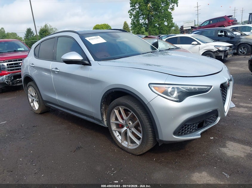 2018 ALFA ROMEO STELVIO TI SPORT AWD | ZASFAKNN5J7C03425 | UPCARS