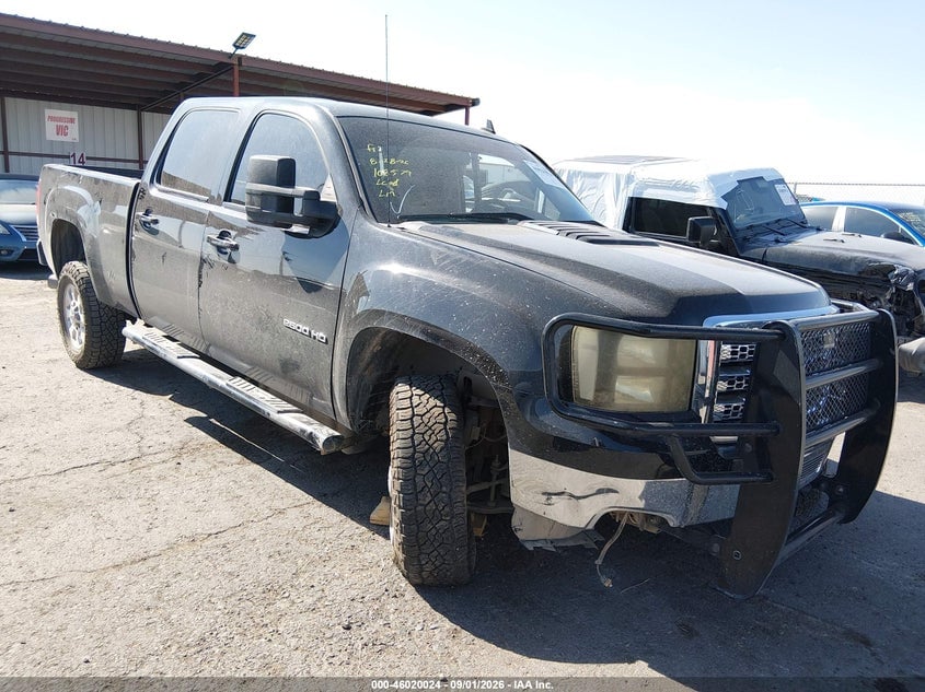 2014 GMC SIERRA 2500HD SLT | 1GT111C8XEF122698 | UPCARS