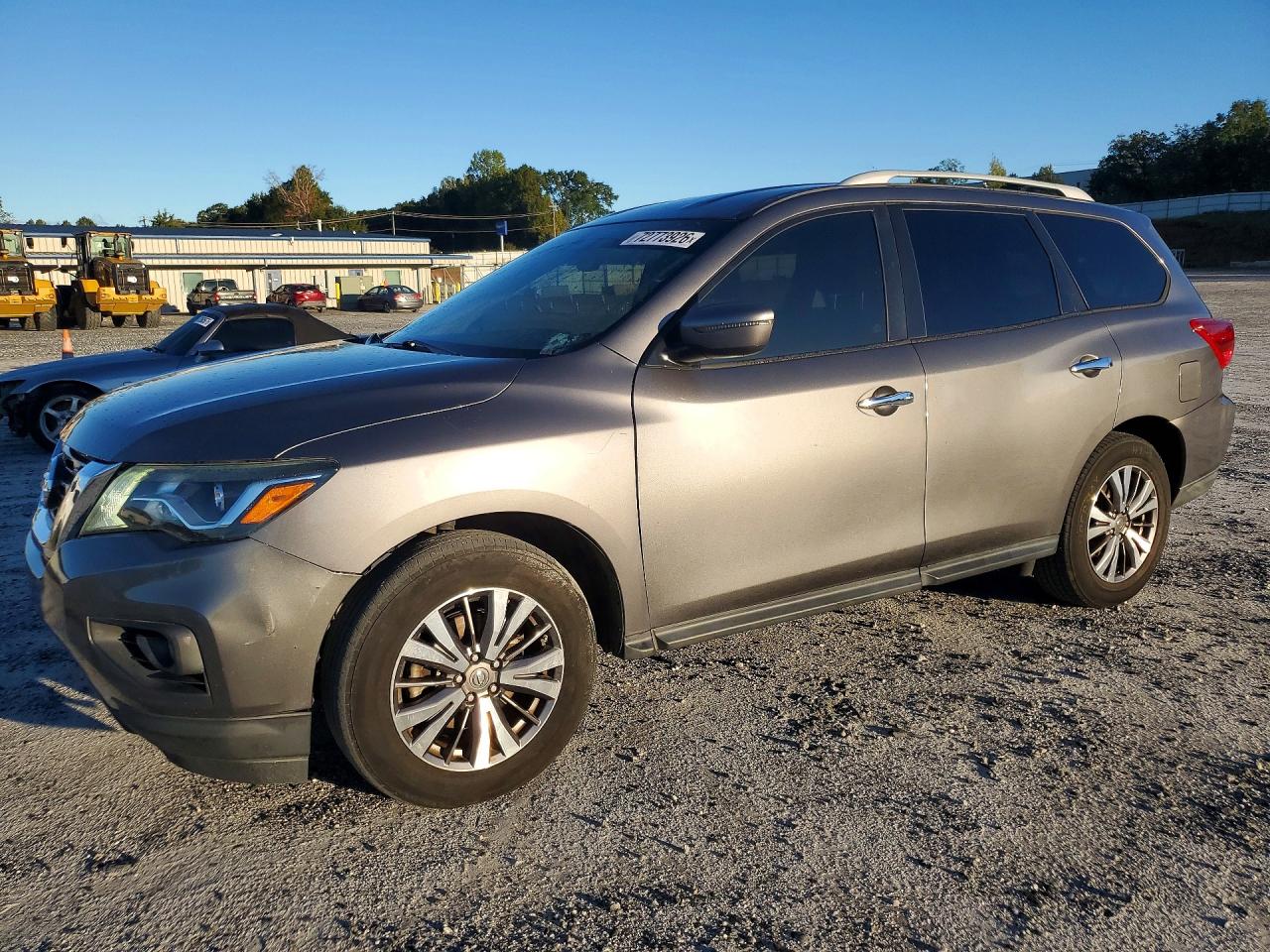 2019 NISSAN PATHFINDER SV | 5N1DR2MN9KC590253 | UPCARS