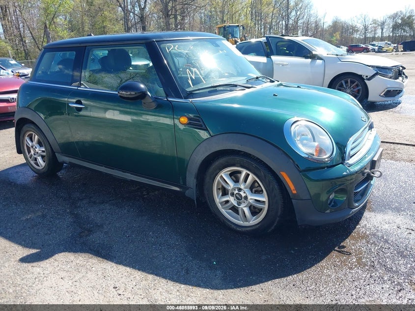 2013 MINI HARDTOP COOPER | WMWSU3C56DT681496 | UPCARS
