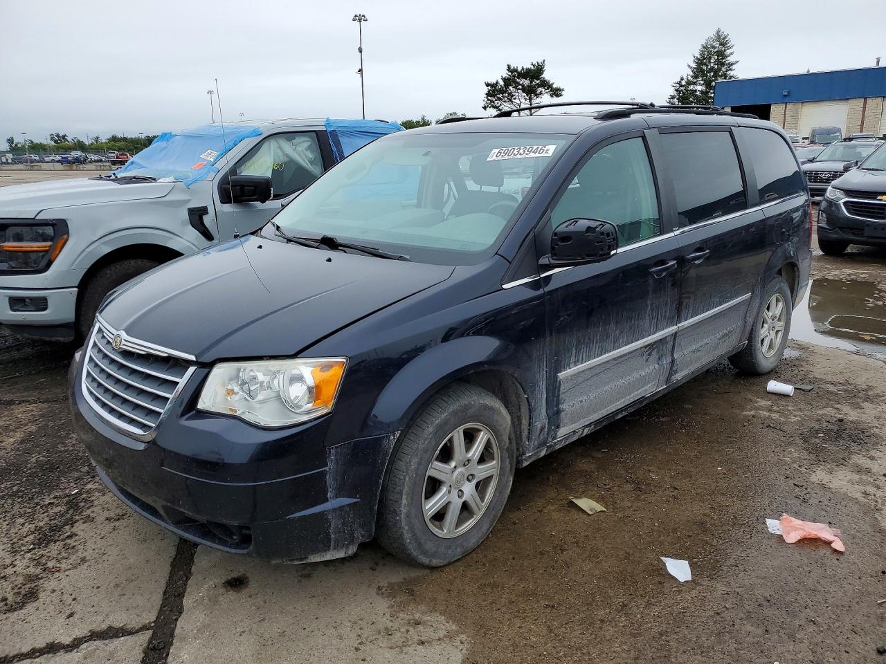 2010 CHRYSLER MINIVAN TOURING | 2A4RR5D15AR141760 | UPCARS
