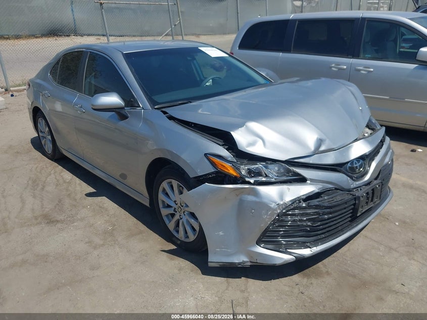 2020 TOYOTA CAMRY LE | 4T1C11AK6LU973733 | UPCARS
