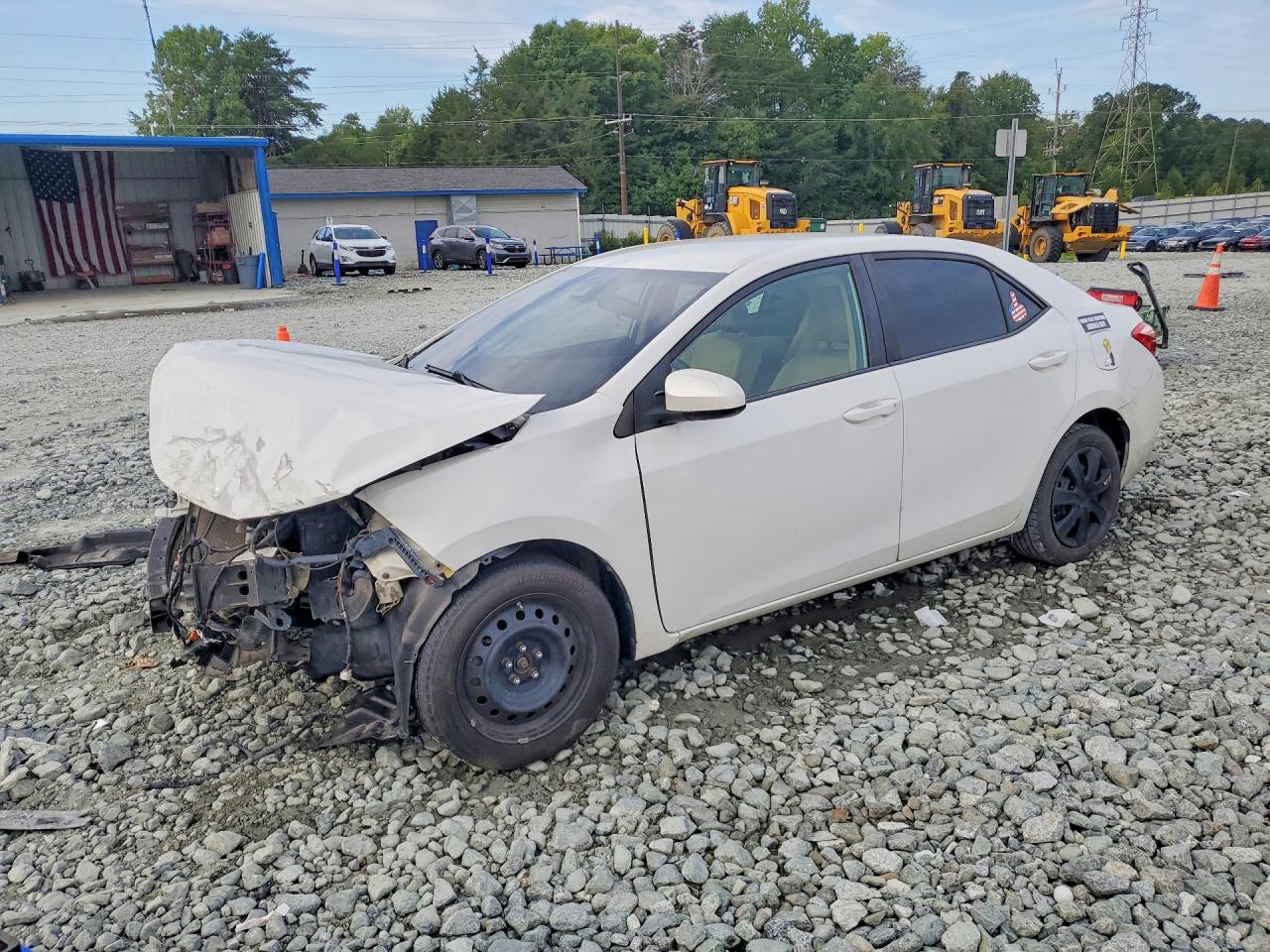 2017 TOYOTA COROLLA LE | 5YFBURHE2HP600635 | UPCARS