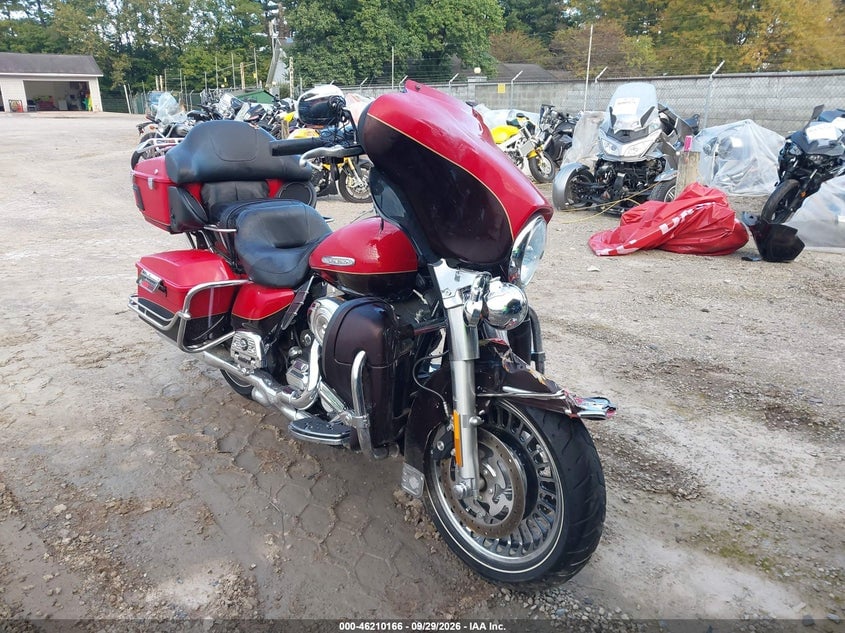 2011 HARLEY-DAVIDSON FLHTK | 1HD1KEM19BB656864 | UPCARS