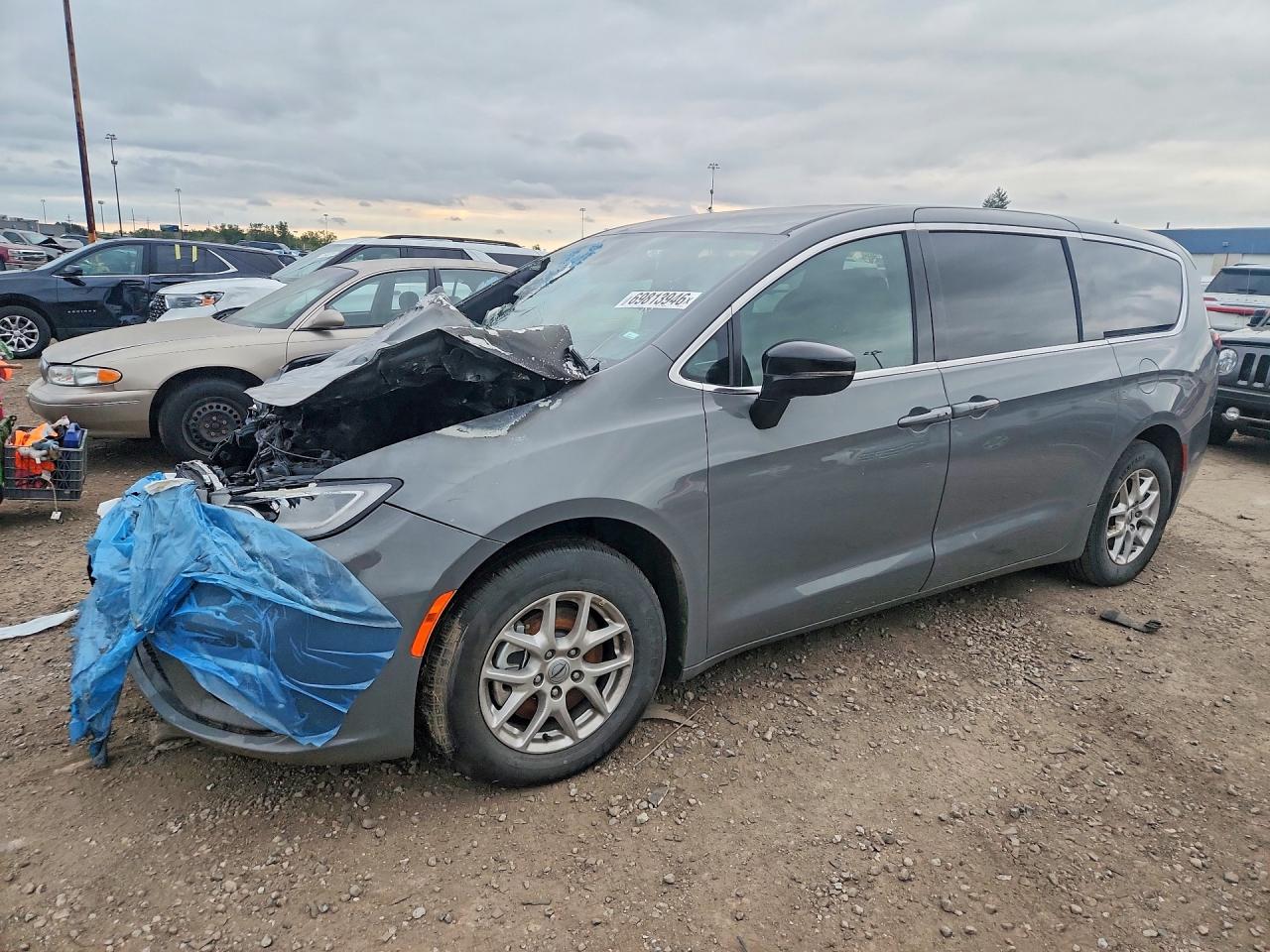 2025 CHRYSLER PACIFICA SELECT | 2C4RC1BG5SR504762 | UPCARS