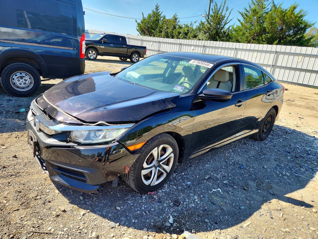 2018 HONDA CIVIC LX | 19XFC2F53JE208009 | UPCARS