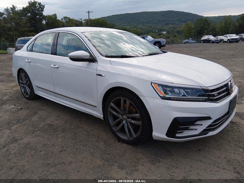 2017 VOLKSWAGEN PASSAT 1.8T R-LINE | 1VWDT7A39HC020880 | UPCARS