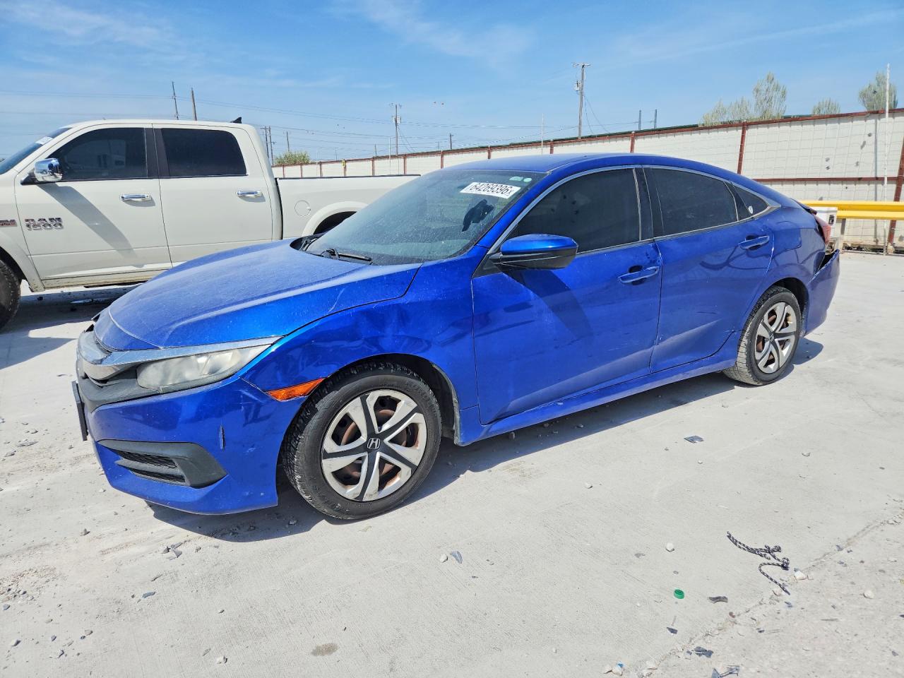 2016 HONDA CIVIC LX | 19XFC2F53GE039795 | UPCARS