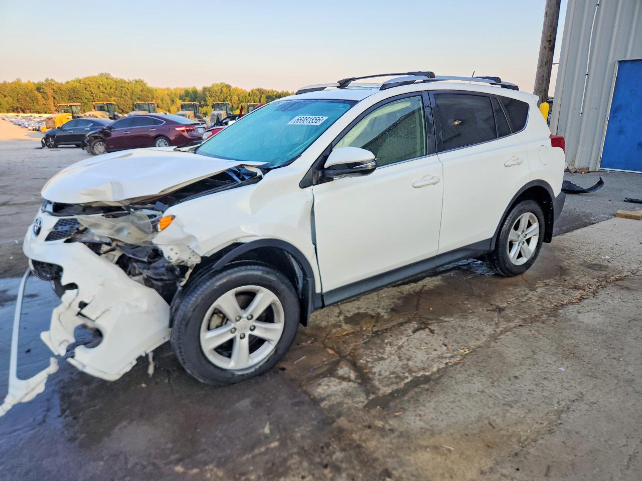 2013 TOYOTA RAV4 XLE | JTMRFREV2D5015784 | UPCARS