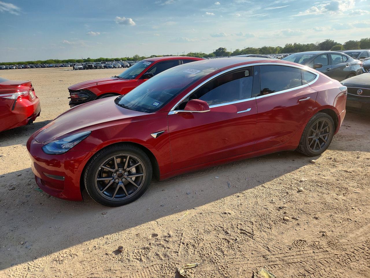 2018 TESLA MODEL 3 | 5YJ3E1EB3JF064339 | UPCARS