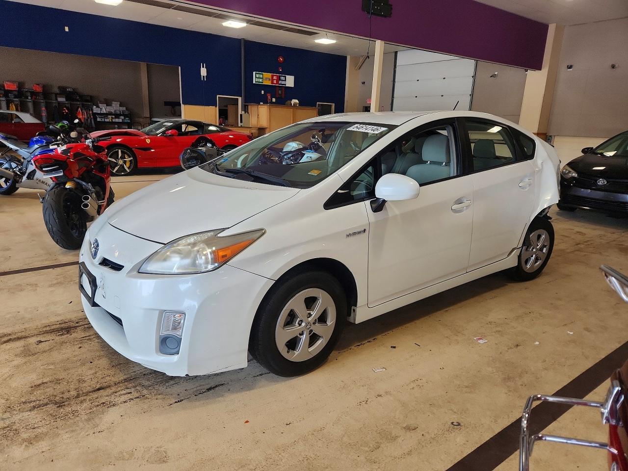 2011 TOYOTA PRIUS TWO | JTDKN3DU6B0268174 | UPCARS