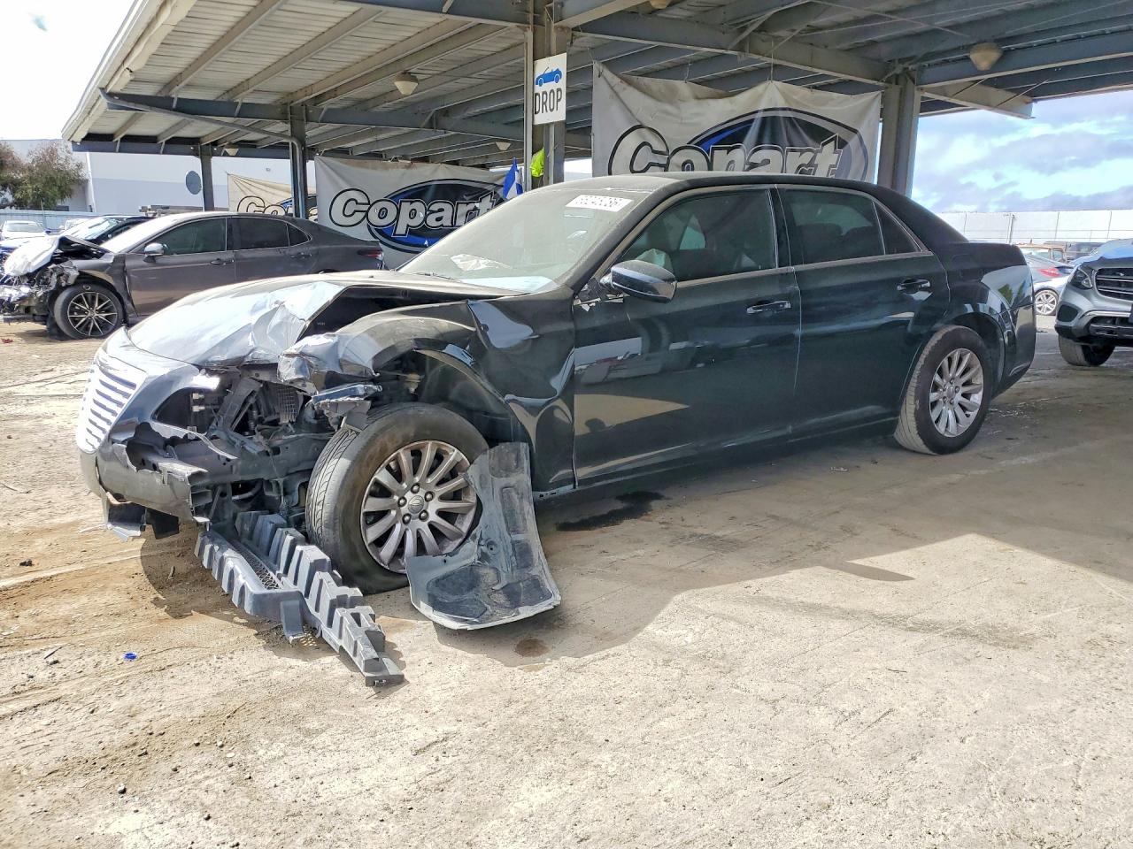 2013 CHRYSLER 300 | 2C3CCAAG2DH626466 | UPCARS