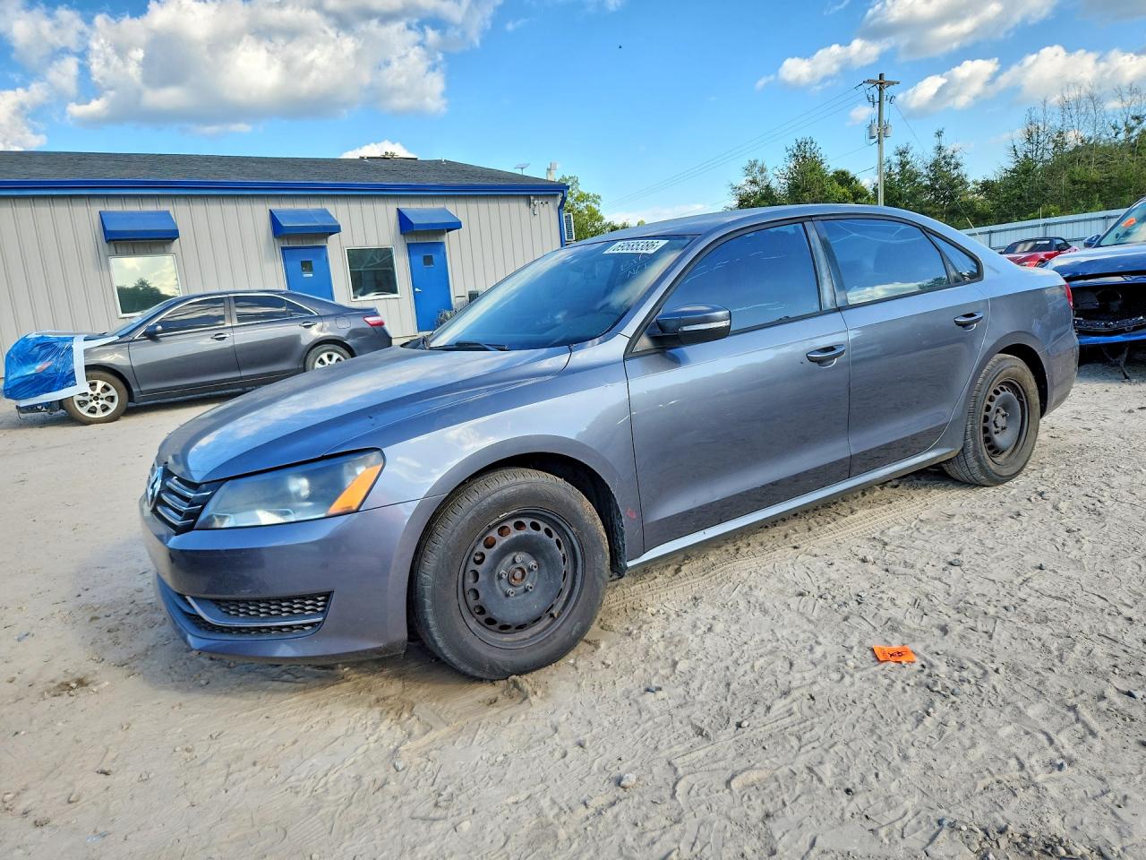 2014 VOLKSWAGEN PASSAT S | 1VWAT7A36EC076712 | UPCARS