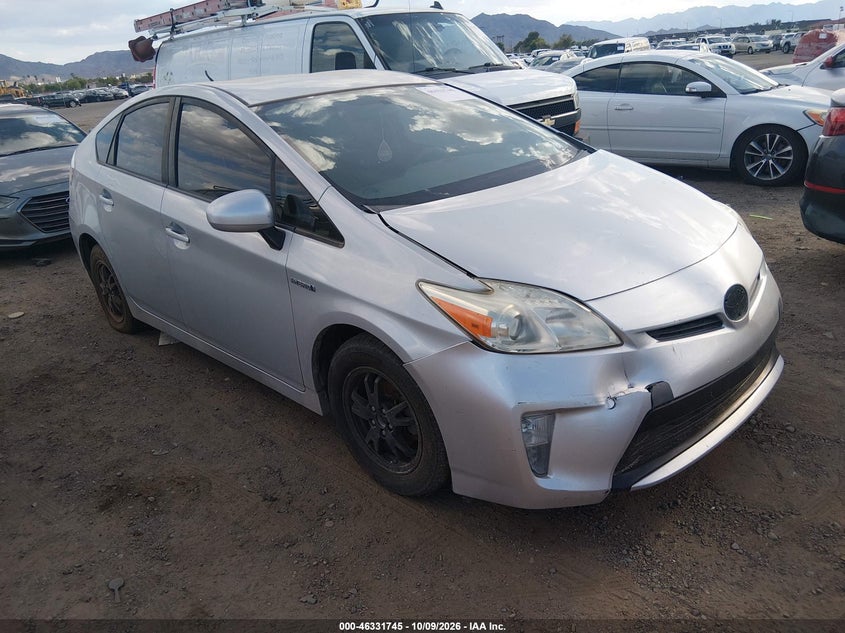 2015 TOYOTA PRIUS TWO | JTDKN3DU1F0449737 | UPCARS