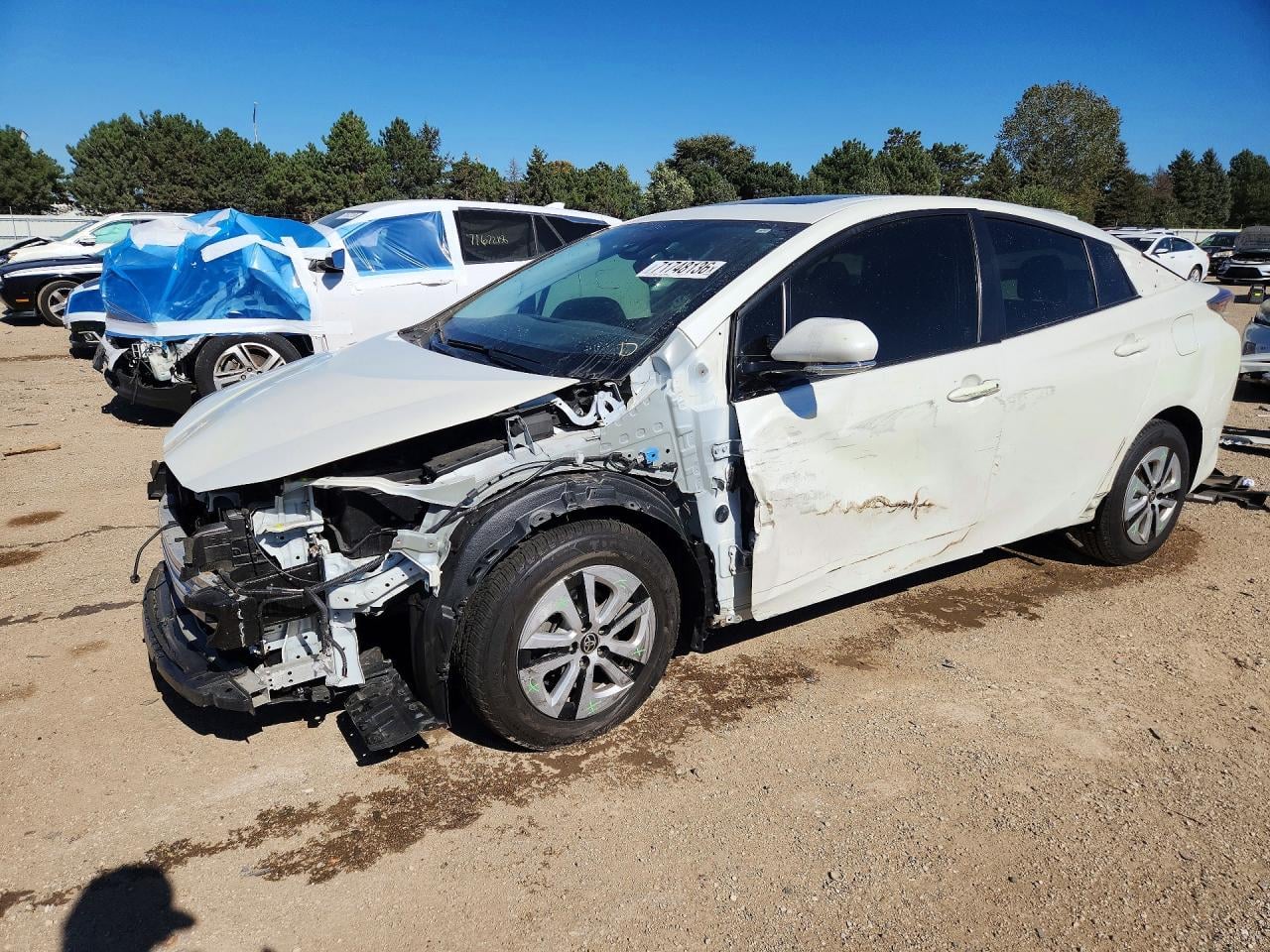 2018 TOYOTA PRIUS THREE | JTDKARFU3J3057104 | UPCARS