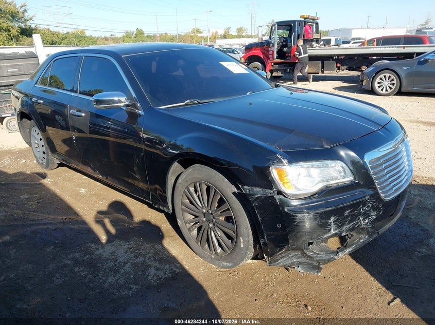 2013 CHRYSLER 300C AWD | 2C3CCAKT4DH683327 | UPCARS