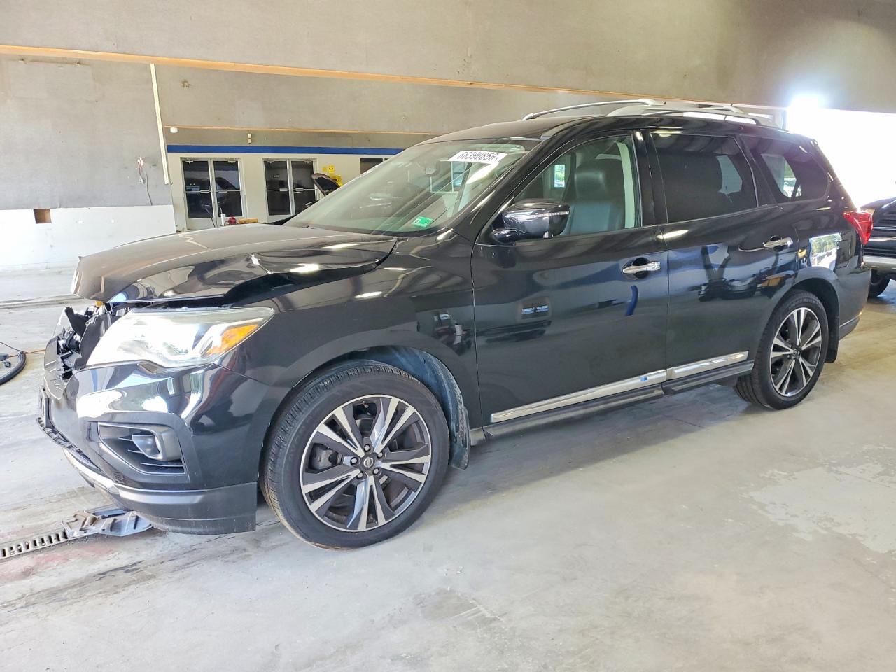 2017 NISSAN PATHFINDER PLATINUM | 5N1DR2MM5HC692911 | UPCARS