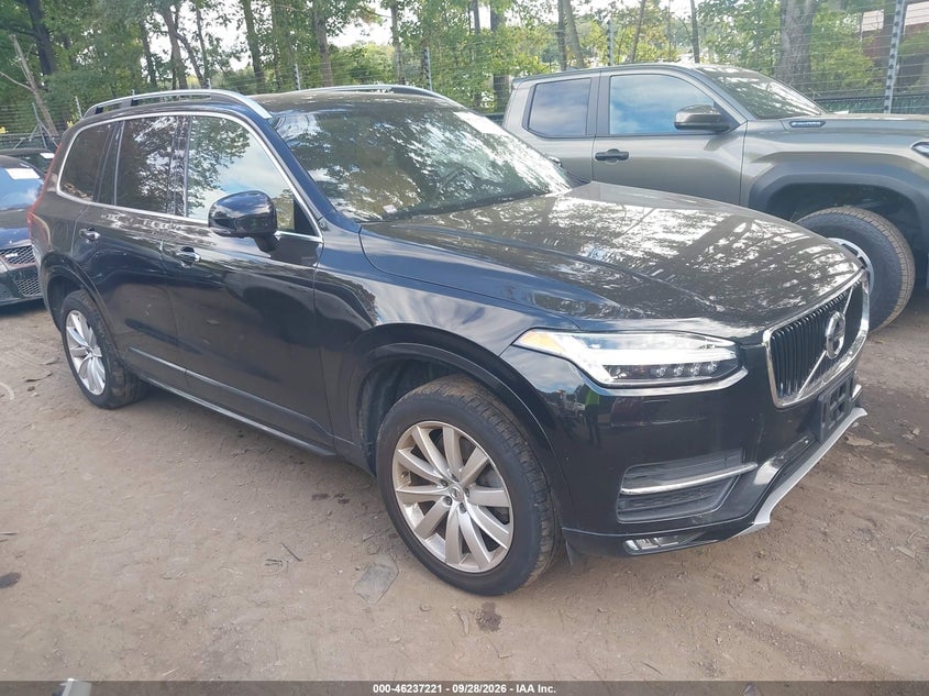 2016 VOLVO XC90 T6 MOMENTUM | YV4A22PK8G1066671 | UPCARS