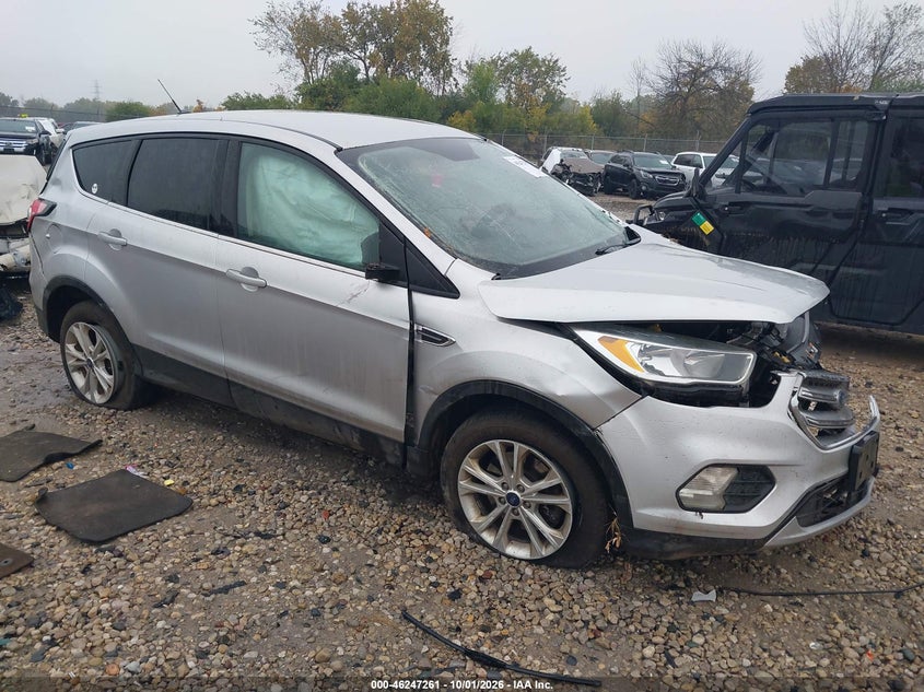 2017 FORD ESCAPE SE | 1FMCU9G98HUD44248 | UPCARS