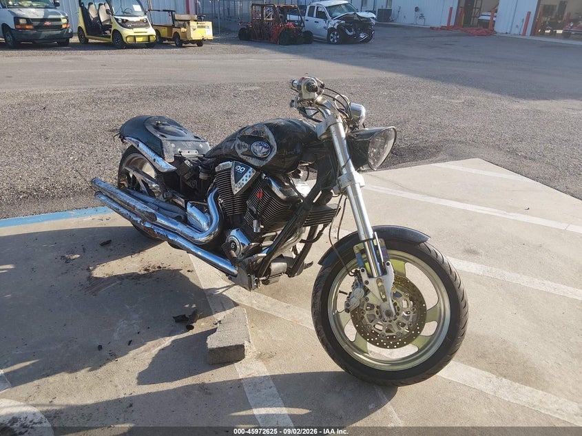 2006 VICTORY MOTORCYCLES HAMMER | 5VPHB26D563002581 | UPCARS