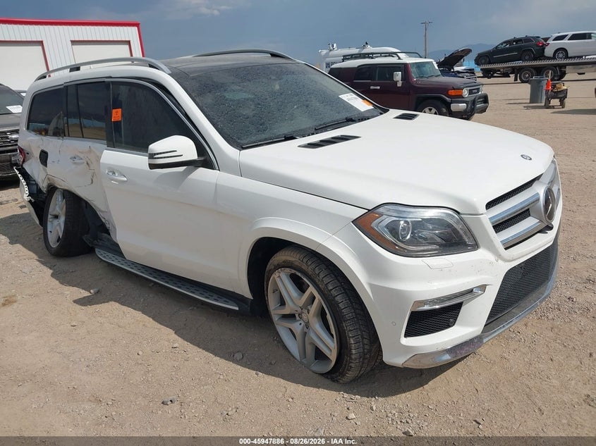 2015 MERCEDES-BENZ GL 550 4MATIC | 4JGDF7DE5FA562800 | UPCARS