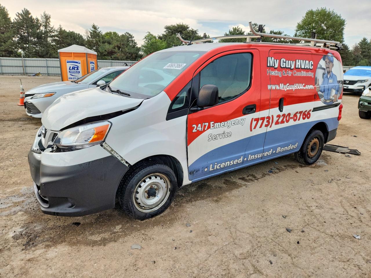 2015 NISSAN NV SV | 3N6CM0KN5FK707667 | UPCARS