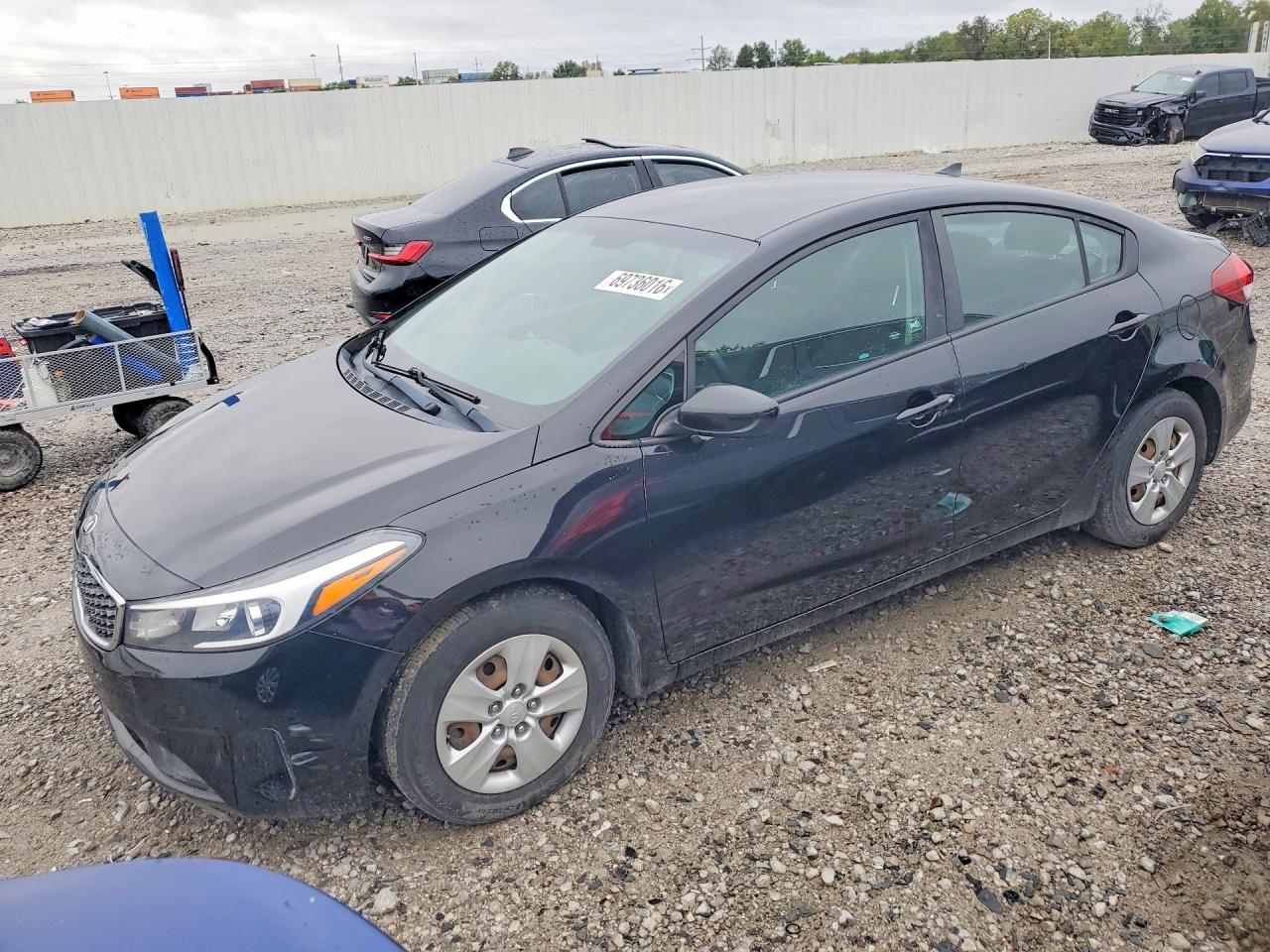 2018 KIA FORTE LX | 3KPFK4A75JE166563 | UPCARS