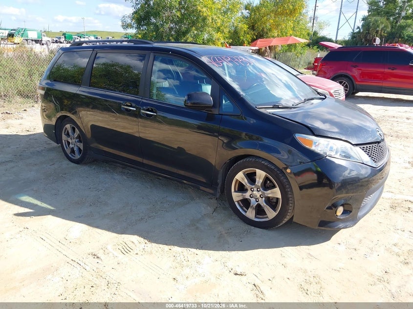 2015 TOYOTA SIENNA SE 8 PASSENGER | 5TDXK3DC7FS552888 | UPCARS