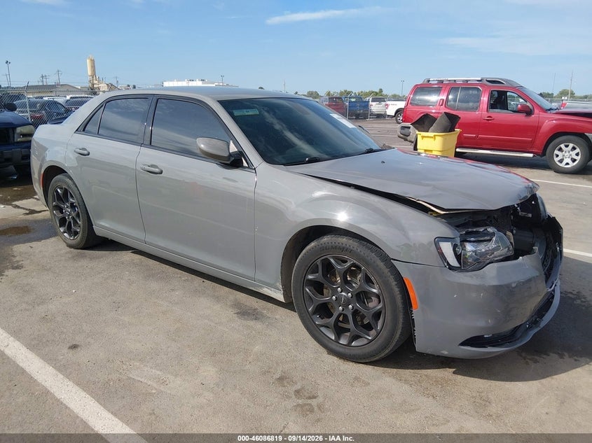 2019 CHRYSLER 300S AWD | 2C3CCAGG6KH656039 | UPCARS