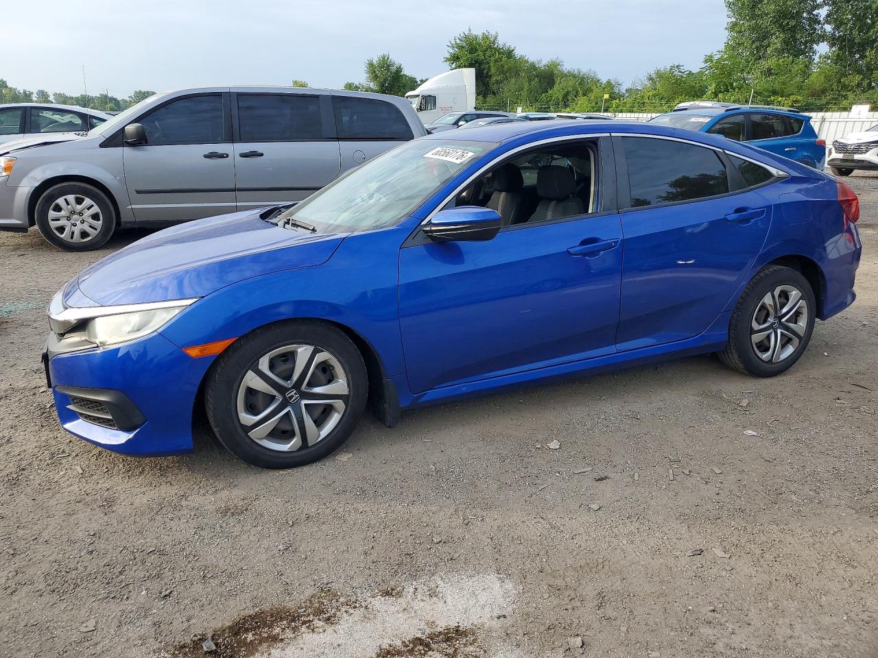 2017 HONDA CIVIC LX | 2HGFC2F5XHH005389 | UPCARS