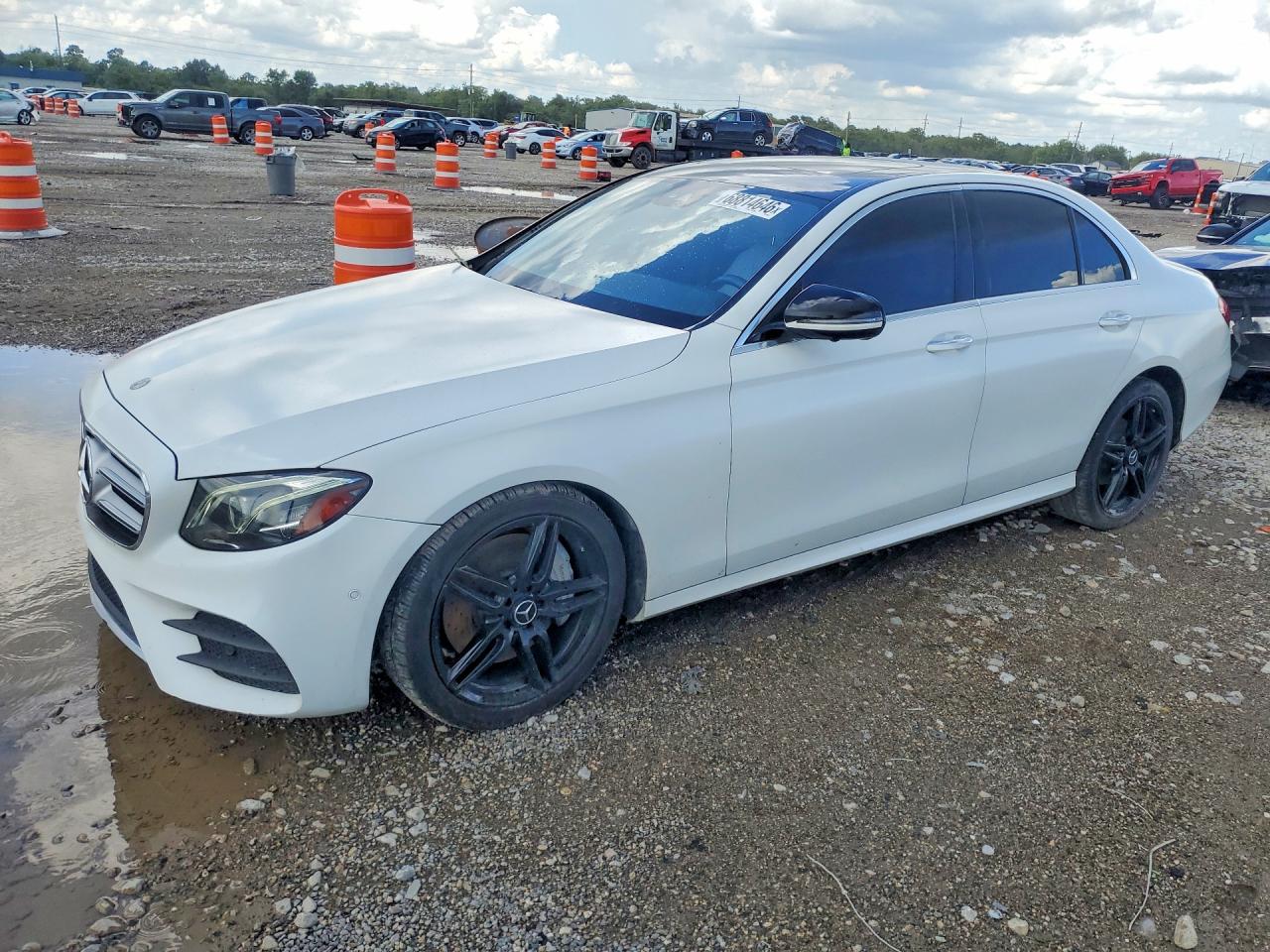 2019 MERCEDES-BENZ E-CLASS 300 | WDDZF4JB7KA498925 | UPCARS