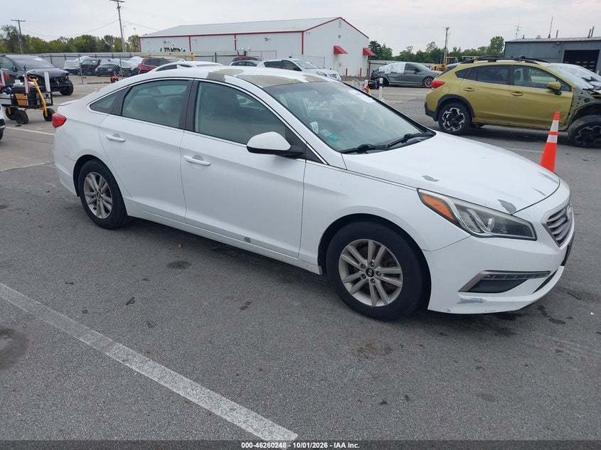 2015 HYUNDAI SONATA SE | 5NPE24AF3FH187403 | UPCARS