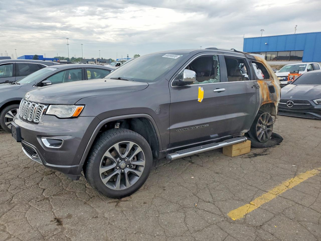 2017 JEEP CHEROKEE OVERLAND | 1C4RJFCT2HC845309 | UPCARS