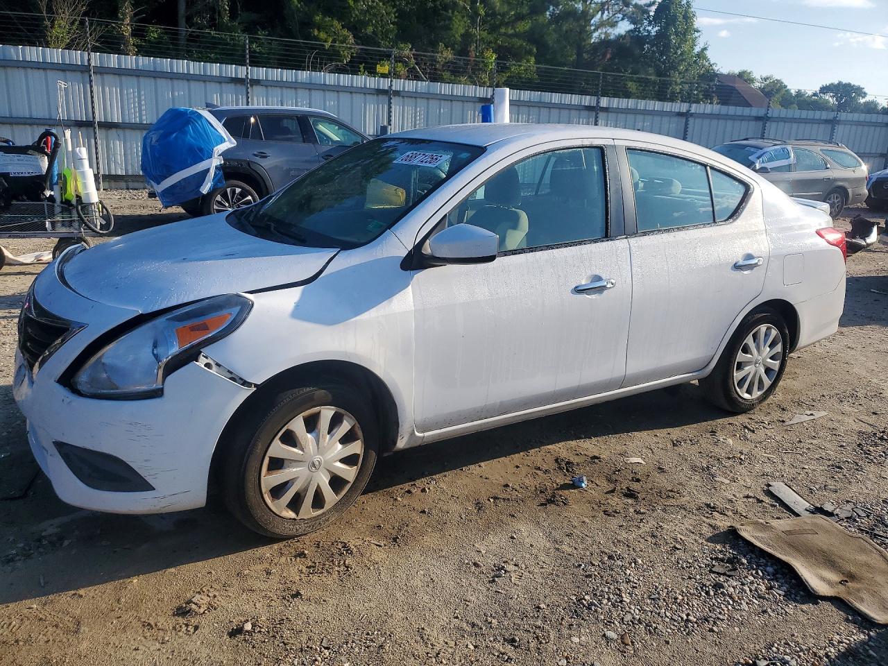 2016 NISSAN VERSA 1.6 SV | 3N1CN7AP1GL860718 | UPCARS