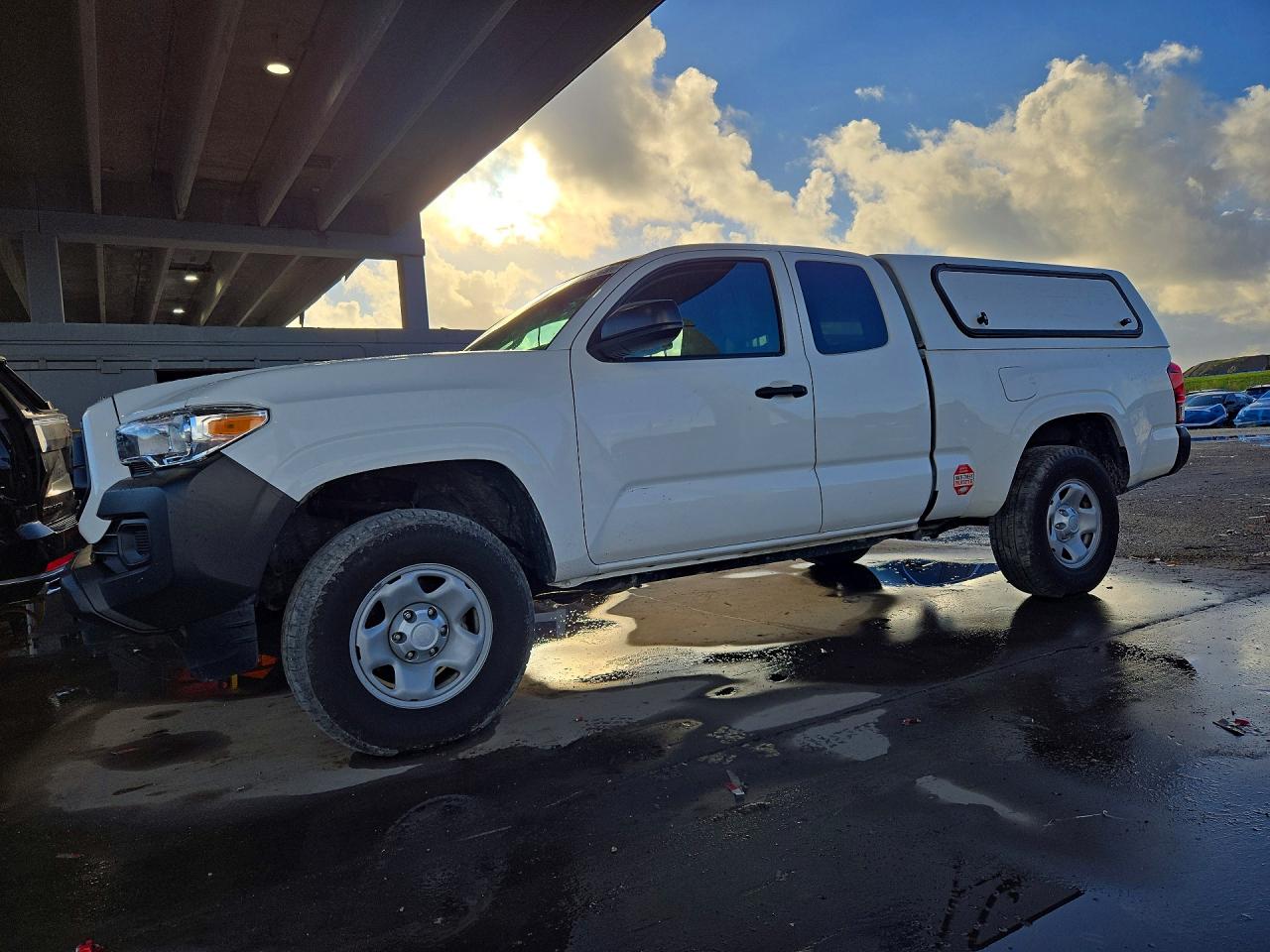 2022 TOYOTA TACOMA SR | 3TYRX5GN2NT061036 | UPCARS