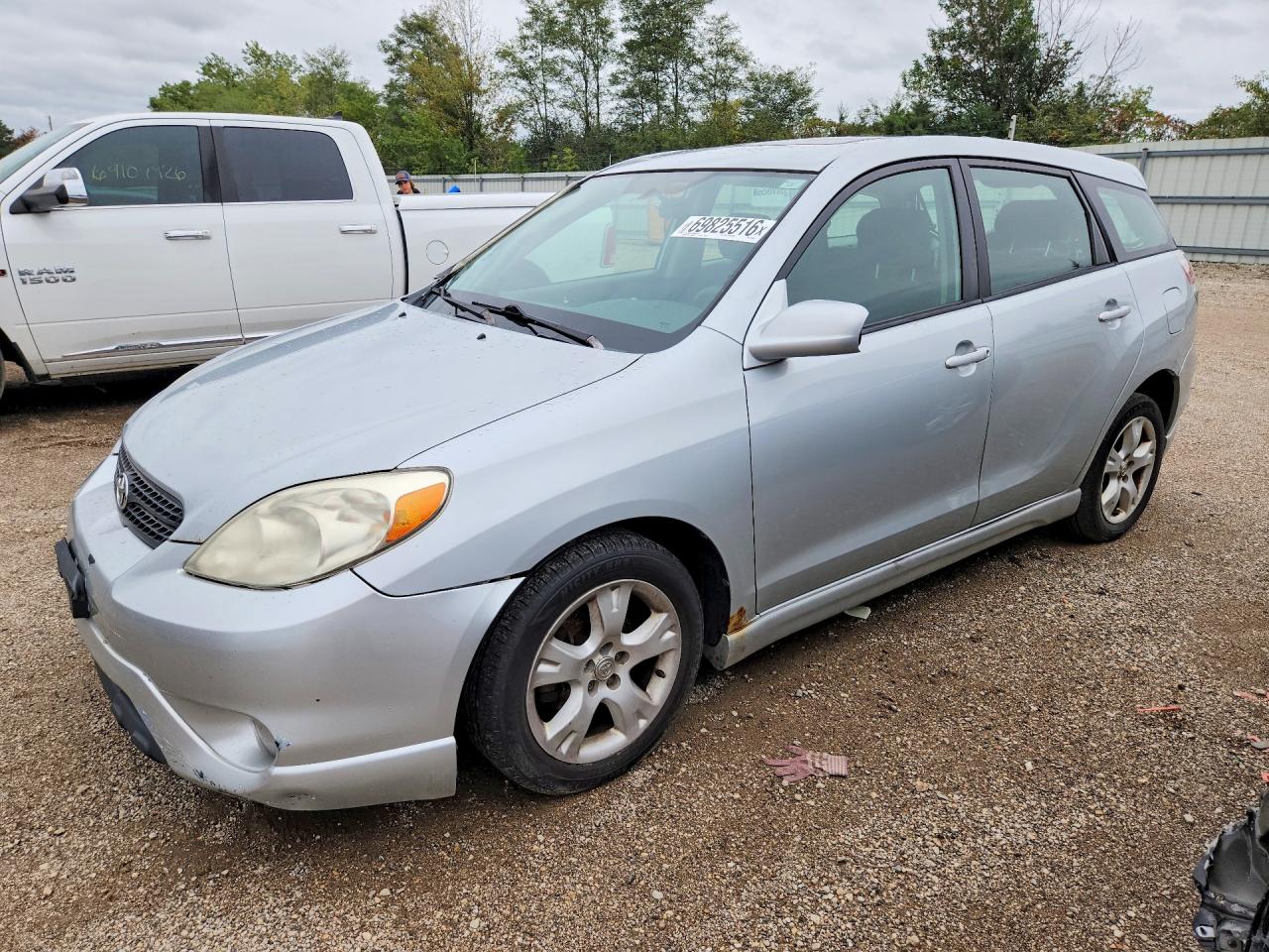 2007 TOYOTA MATRI XR | 2T1KR32E57C656462 | UPCARS